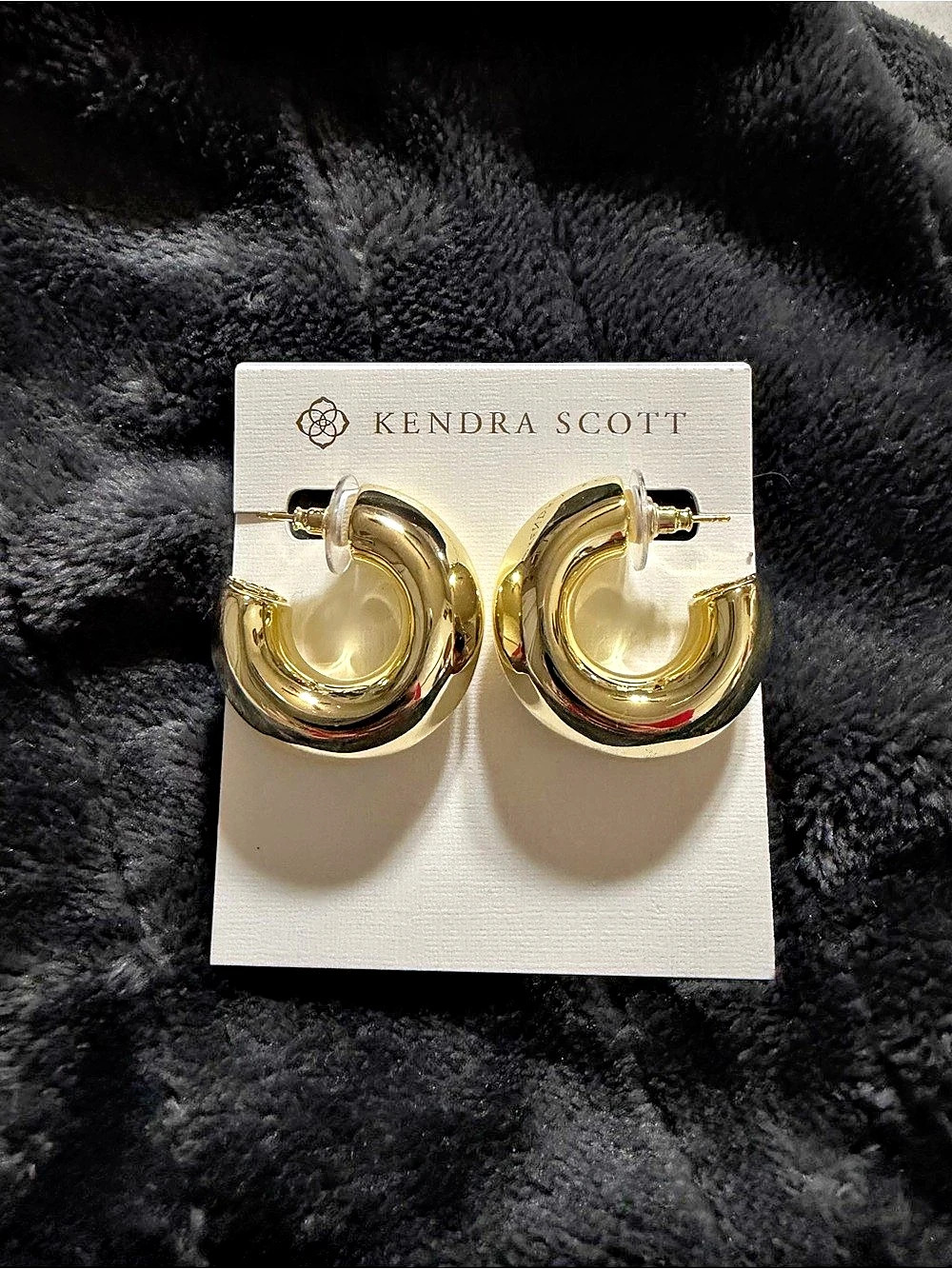 NWT Kendra Scott Embry Hoop Earrings Gold